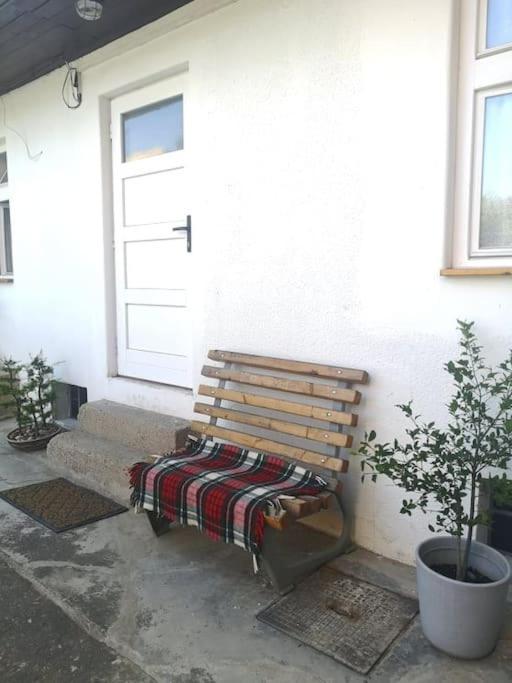 Apartmán Casa Linum. U Centra Zlina S Atmosferou Venkova. Exteriér fotografie