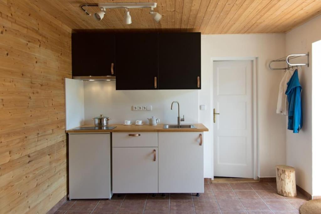 Apartmán Casa Linum. U Centra Zlina S Atmosferou Venkova. Exteriér fotografie